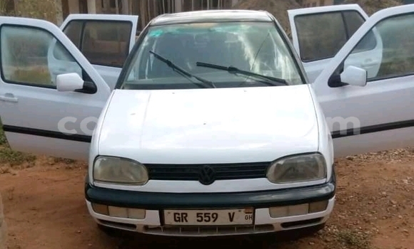 Buy Used Volkswagen Golf White Car in Accra in Greater Accra Buy Used Volkswagen Golf White Car in Accra in Greater Accra