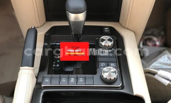 Buy New Toyota Land Cruiser Black Car in Accra in Greater Accra Buy New Toyota Land Cruiser Black Car in Accra in Greater Accra