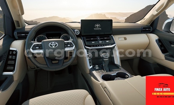 Buy New Toyota Land Cruiser Silver Car in Accra in Greater Accra Buy New Toyota Land Cruiser Silver Car in Accra in Greater Accra