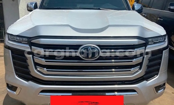 Buy New Toyota Land Cruiser Silver Car in Accra in Greater Accra Buy New Toyota Land Cruiser Silver Car in Accra in Greater Accra