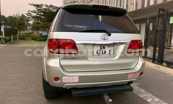 Ra Àlòkù Toyota Fortuner Miiran Ọkọ̀ in Accra ni Greater Accra Ra Àlòkù Toyota Fortuner Miiran Ọkọ̀ in Accra ni Greater Accra