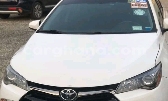 Buy Used Toyota Camry White Car in Accra in Greater Accra