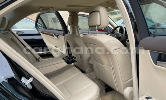 Sayi Na hannu Mercedes‒Benz C–Class Black Mota in Tema a Greater Accra Sayi Na hannu Mercedes‒Benz C–Class Black Mota in Tema a Greater Accra