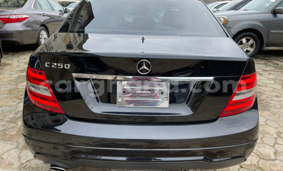 Sayi Na hannu Mercedes‒Benz C–Class Black Mota in Tema a Greater Accra Sayi Na hannu Mercedes‒Benz C–Class Black Mota in Tema a Greater Accra