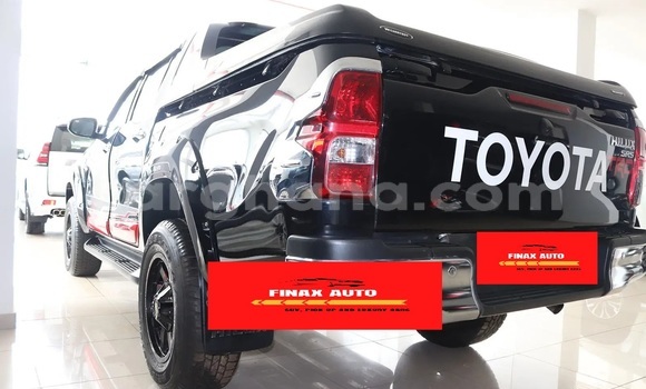 Buy New Toyota Hiluxe Revo Black Car in Accra in Greater Accra Buy New Toyota Hiluxe Revo Black Car in Accra in Greater Accra