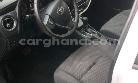 Ra Àlòkù Toyota Corolla Silver Ọkọ̀ in Tema ni Greater Accra Ra Àlòkù Toyota Corolla Silver Ọkọ̀ in Tema ni Greater Accra
