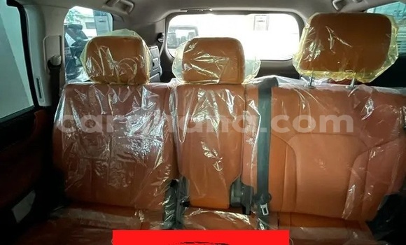 Buy New Lexus LX 570 Black Car in Accra in Greater Accra Buy New Lexus LX 570 Black Car in Accra in Greater Accra