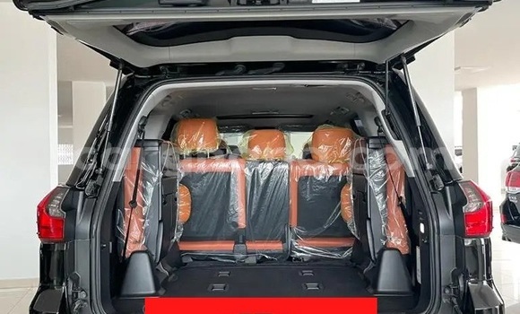 Buy New Lexus LX 570 Black Car in Accra in Greater Accra Buy New Lexus LX 570 Black Car in Accra in Greater Accra