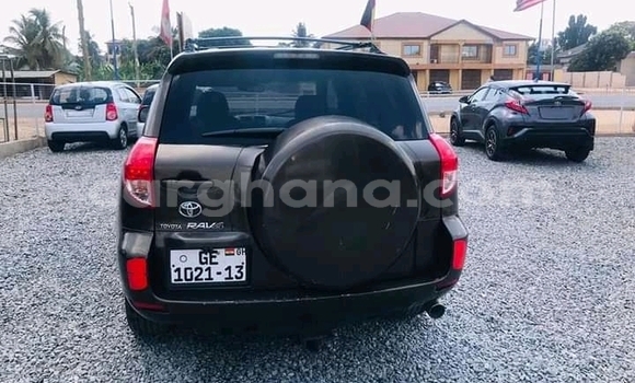 Ra Àlòkù Toyota RAV4 Miiran Ọkọ̀ in Accra ni Greater Accra Ra Àlòkù Toyota RAV4 Miiran Ọkọ̀ in Accra ni Greater Accra