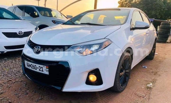 Buy Used Toyota Corolla White Car in Accra in Greater Accra