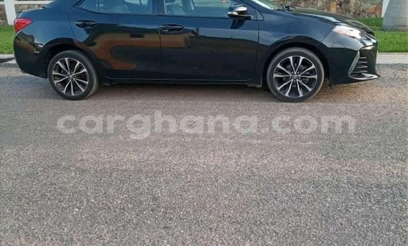 Ra Àlòkù Toyota Corolla Black Ọkọ̀ in Accra ni Greater Accra Ra Àlòkù Toyota Corolla Black Ọkọ̀ in Accra ni Greater Accra