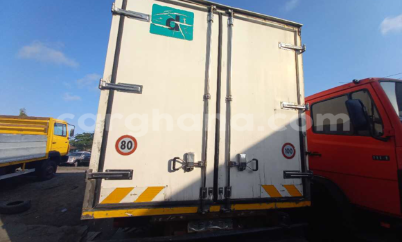 Buy Used Mercedes‒Benz 250 White Car in Tema in Greater Accra Buy Used Mercedes‒Benz 250 White Car in Tema in Greater Accra