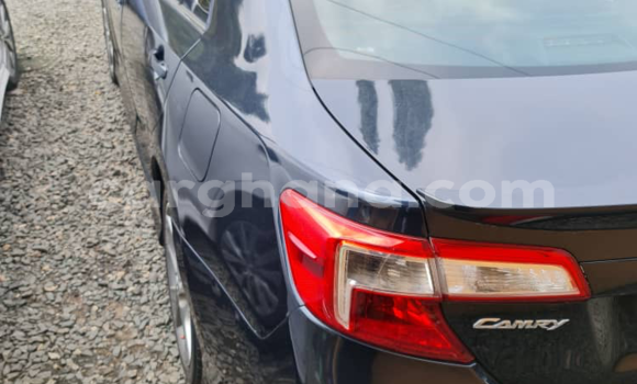 Sayi Na hannu Toyota Camry Blue Mota in Tema a Greater Accra Sayi Na hannu Toyota Camry Blue Mota in Tema a Greater Accra