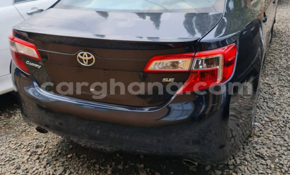 Sayi Na hannu Toyota Camry Blue Mota in Tema a Greater Accra Sayi Na hannu Toyota Camry Blue Mota in Tema a Greater Accra