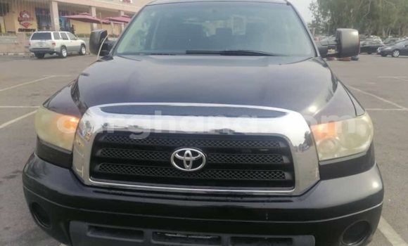 Ra Àlòkù Toyota Tundra Black Ọkọ̀ in Tema ni Greater Accra