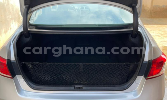 Sayi Na hannu Lexus ES Azurfa Mota in Tema a Greater Accra Sayi Na hannu Lexus ES Azurfa Mota in Tema a Greater Accra