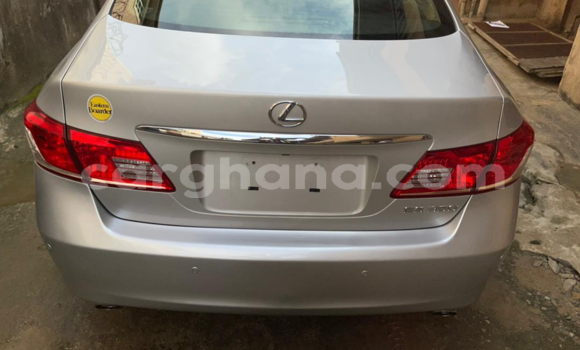 Buy Used Lexus ES Silver Car in Tema in Greater Accra Buy Used Lexus ES Silver Car in Tema in Greater Accra