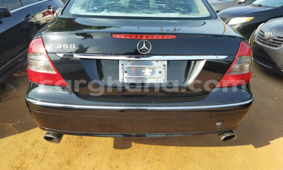 Sayi Na hannu Mercedes‒Benz E–Class Black Mota in Tema a Greater Accra Sayi Na hannu Mercedes‒Benz E–Class Black Mota in Tema a Greater Accra