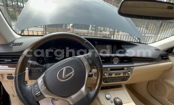Buy Used Lexus ES Black Car in Tema in Greater Accra Buy Used Lexus ES Black Car in Tema in Greater Accra