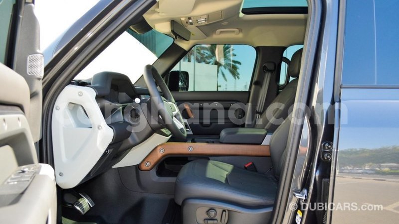 Big with watermark land rover defender ashanti import dubai 40008