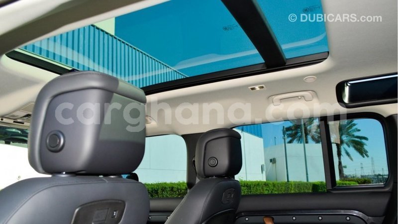 Big with watermark land rover defender ashanti import dubai 40008