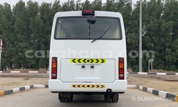 Sayi Imported Nissan Evalia White Babbar mota in Import - Dubai a Ashanti Sayi Imported Nissan Evalia White Babbar mota in Import - Dubai a Ashanti