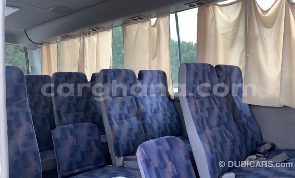 Sayi Imported Nissan Evalia White Babbar mota in Import - Dubai a Ashanti Sayi Imported Nissan Evalia White Babbar mota in Import - Dubai a Ashanti