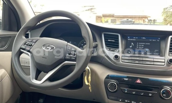 Buy Used Hyundai Tucson Silver Car in Sekondi–Takoradi Metropolitan in Western Buy Used Hyundai Tucson Silver Car in Sekondi–Takoradi Metropolitan in Western