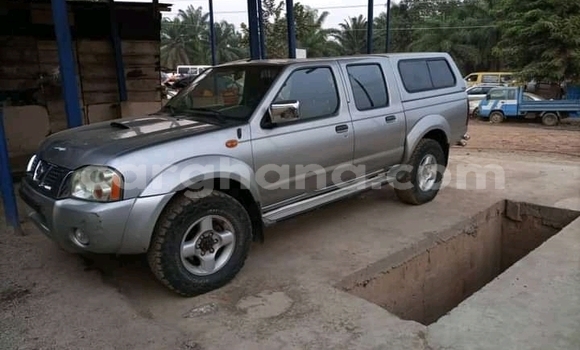 Ra Àlòkù Nissan Hardbody Miiran Ọkọ̀ in Accra ni Greater Accra