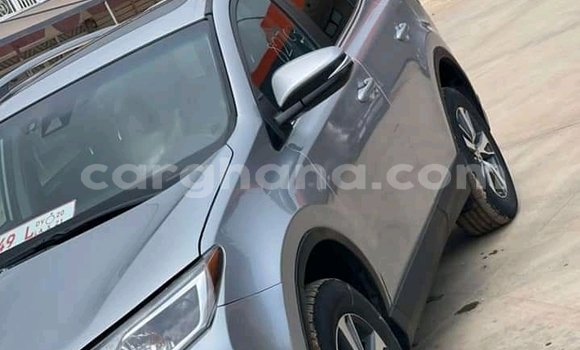 Ra Àlòkù Toyota RAV4 Miiran Ọkọ̀ in Accra ni Greater Accra Ra Àlòkù Toyota RAV4 Miiran Ọkọ̀ in Accra ni Greater Accra