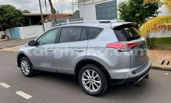 Sayi Na hannu Toyota RAV4 Sauran Mota in Accra a Greater Accra Sayi Na hannu Toyota RAV4 Sauran Mota in Accra a Greater Accra