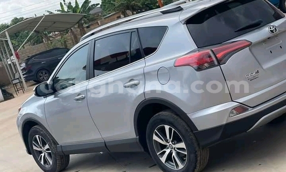 Sayi Na hannu Toyota RAV4 Sauran Mota in Accra a Greater Accra Sayi Na hannu Toyota RAV4 Sauran Mota in Accra a Greater Accra
