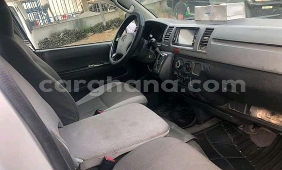 Sayi Na hannu Toyota Hiace Sauran Mota in Accra a Greater Accra Sayi Na hannu Toyota Hiace Sauran Mota in Accra a Greater Accra
