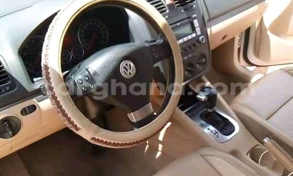 Buy Used Volkswagen Jetta White Car in Accra in Greater Accra Buy Used Volkswagen Jetta White Car in Accra in Greater Accra
