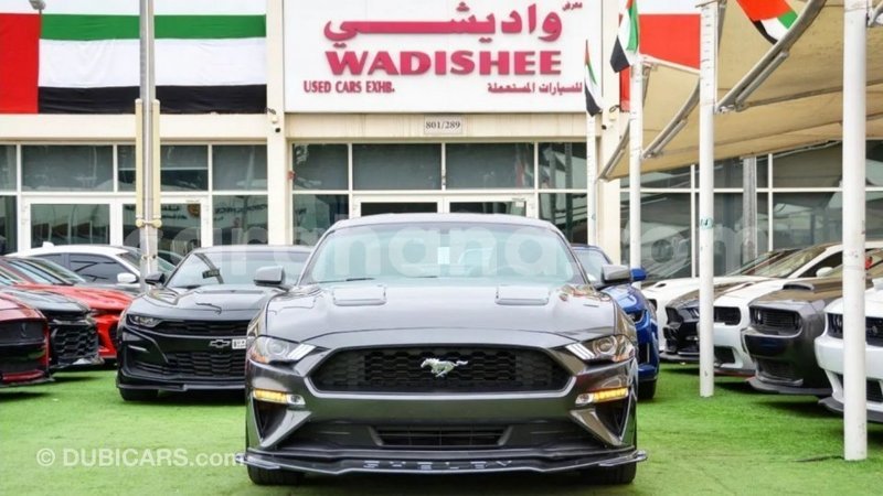 Big with watermark ford mustang ashanti import dubai 40073