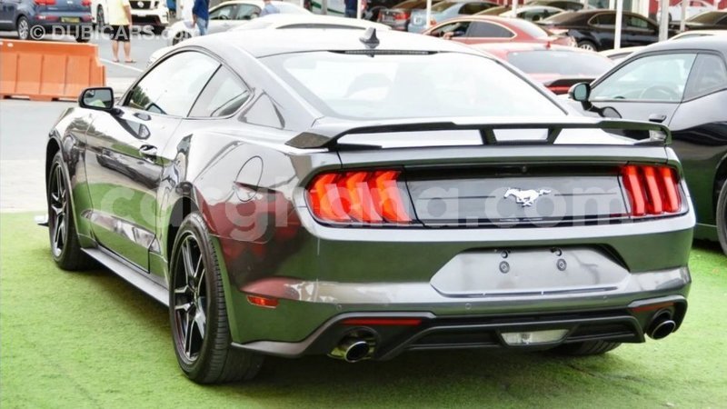 Big with watermark ford mustang ashanti import dubai 40073