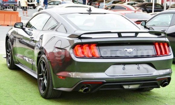 Ra Imported Ford Mustang Miiran Ọkọ̀ in Import - Dubai ni Ashanti Ra Imported Ford Mustang Miiran Ọkọ̀ in Import - Dubai ni Ashanti