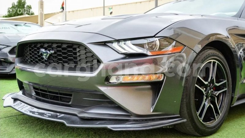 Big with watermark ford mustang ashanti import dubai 40073