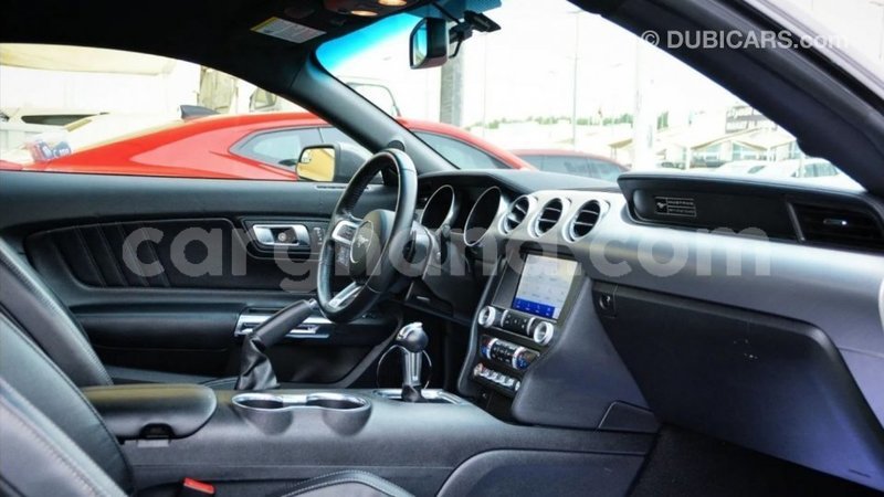 Big with watermark ford mustang ashanti import dubai 40073