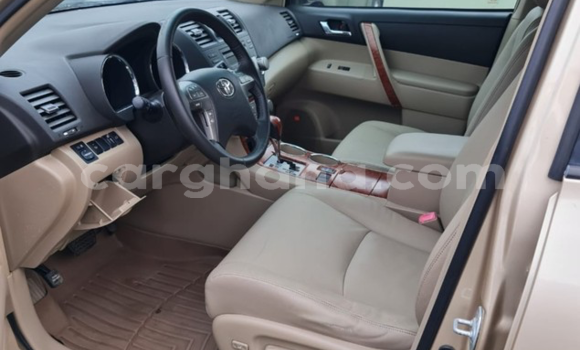 Buy Used Toyota Highlander Other Car in Tema in Greater Accra Buy Used Toyota Highlander Other Car in Tema in Greater Accra