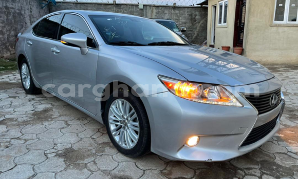 Buy Used Lexus ES Silver Car in Tema in Greater Accra