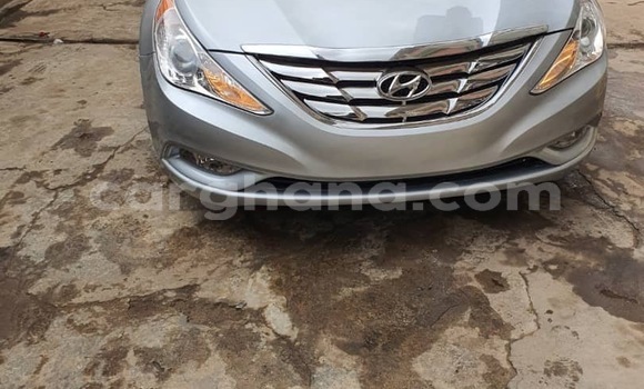 Ra Àlòkù Hyundai Sonata Silver Ọkọ̀ in Tema ni Greater Accra Ra Àlòkù Hyundai Sonata Silver Ọkọ̀ in Tema ni Greater Accra