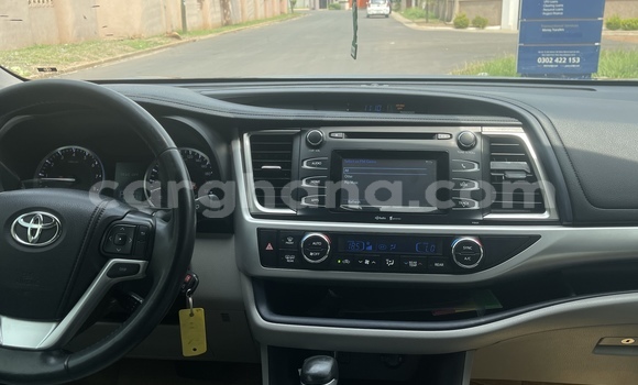 Ra Àlòkù Toyota Highlander Blue Ọkọ̀ in Accra ni Greater Accra Ra Àlòkù Toyota Highlander Blue Ọkọ̀ in Accra ni Greater Accra