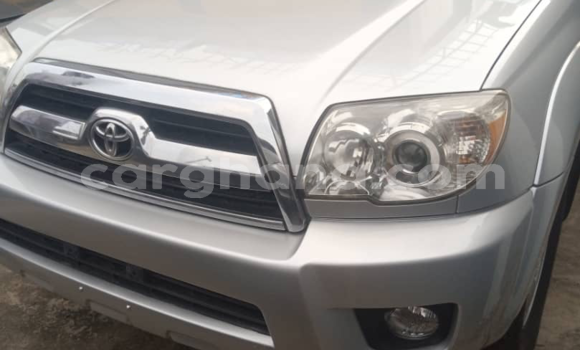 Sayi Na hannu Toyota 4Runner Azurfa Mota in Tema a Greater Accra Sayi Na hannu Toyota 4Runner Azurfa Mota in Tema a Greater Accra