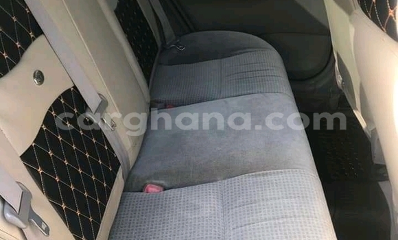 Ra Àlòkù Toyota Corolla funfun Ọkọ̀ in Accra ni Greater Accra Ra Àlòkù Toyota Corolla funfun Ọkọ̀ in Accra ni Greater Accra