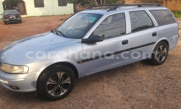 Sayi Na hannu Opel Vectra Sauran Mota in Accra a Greater Accra Sayi Na hannu Opel Vectra Sauran Mota in Accra a Greater Accra