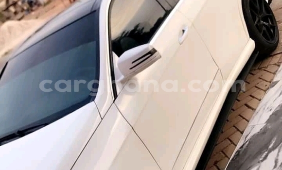 Buy Used Mercedes‒Benz E–Class White Car in Accra in Greater Accra Buy Used Mercedes‒Benz E–Class White Car in Accra in Greater Accra