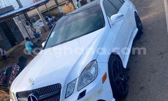 Buy Used Mercedes‒Benz E–Class White Car in Accra in Greater Accra Buy Used Mercedes‒Benz E–Class White Car in Accra in Greater Accra