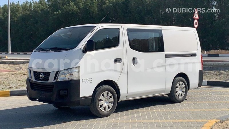 Big with watermark nissan urvan ashanti import dubai 40135