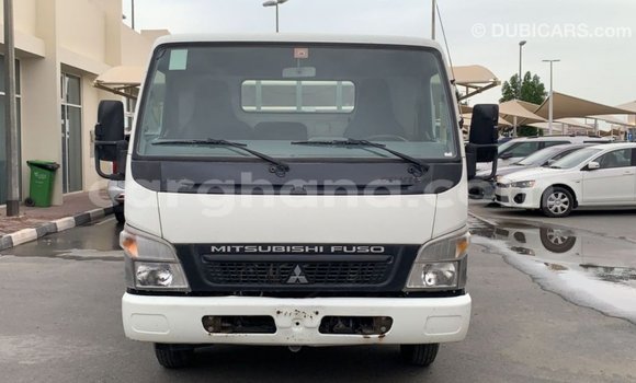 Ra Imported Mitsubishi i funfun Ọkọ̀ in Import - Dubai ni Ashanti Ra Imported Mitsubishi i funfun Ọkọ̀ in Import - Dubai ni Ashanti